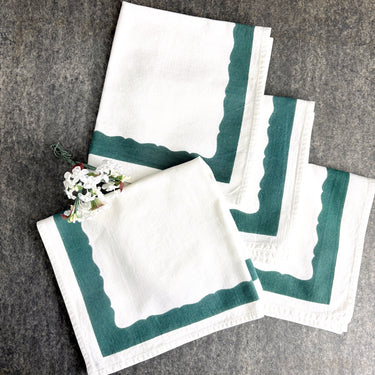 Vintage white and green cloth napkins - set of 4 - NextStage Vintage