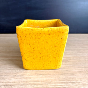 Haeger speckled mustard yellow square pottery planter #3716 - vintage 1980s pottery USA - NextStage Vintage