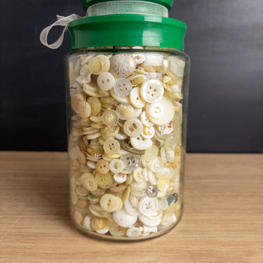 Vintage Neutral Buttons 1.5 Lbs - in an Tang Anchor Hocking Summer Jar - Sewing or Decor Lot