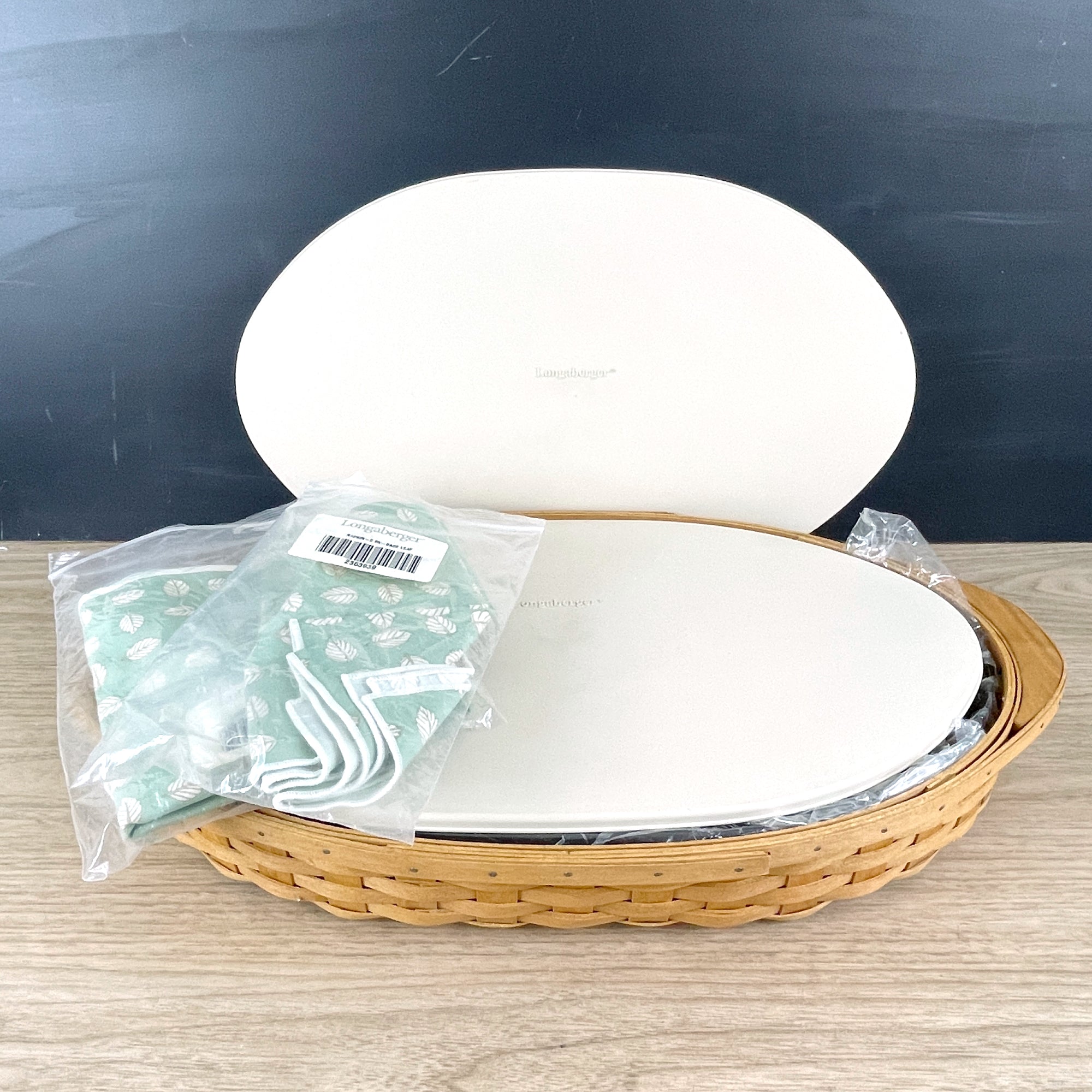 Longaberger oval oversized basket party serving set with
