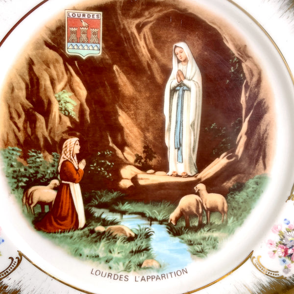 Lourdes L'Apparition souvenir plate - vintage religious decor