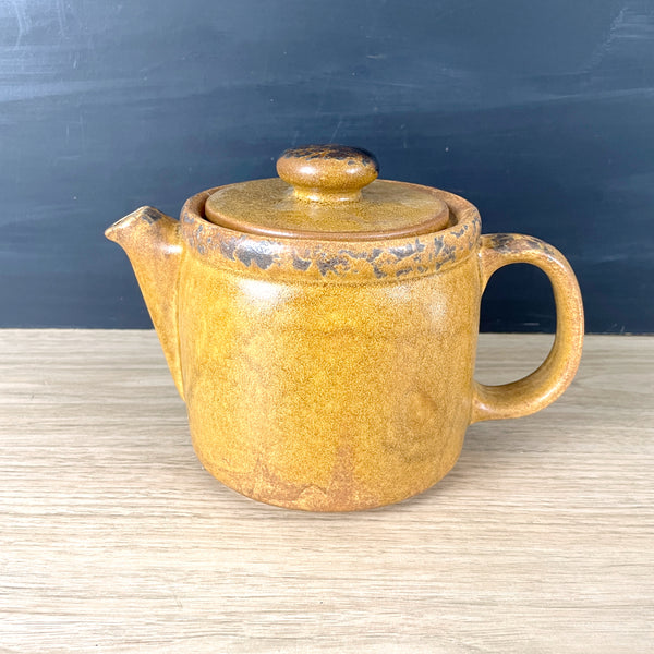 McCoy Pottery Mesa Canyon Teapot #1418 - 1950s vintage