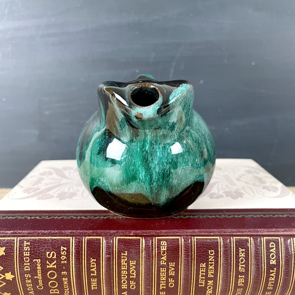 Canuck Pottery Niagara Falls souvenir mini ball pitcher / creamer - 1960s vintage - NextStage Vintage