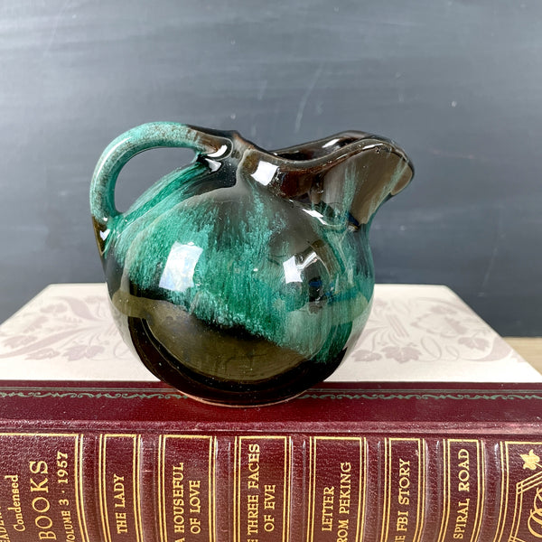 Canuck Pottery Niagara Falls souvenir mini ball pitcher / creamer - 1960s vintage - NextStage Vintage