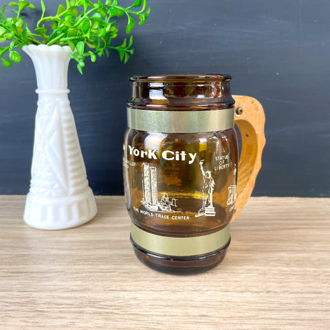 New York City printed amber glass souvenir mug with wooden handle - 1970s vintage - NextStage Vintage