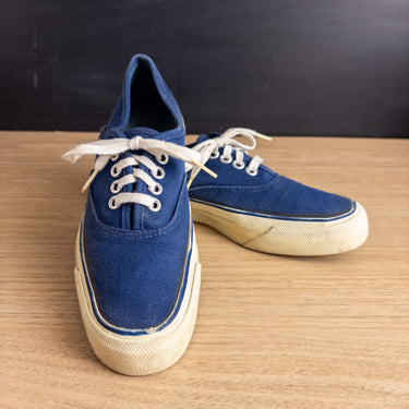 Vintage 1970s JC Penney Blue Canvas Boat Shoes Sneakers in Box Size 7S/7AA