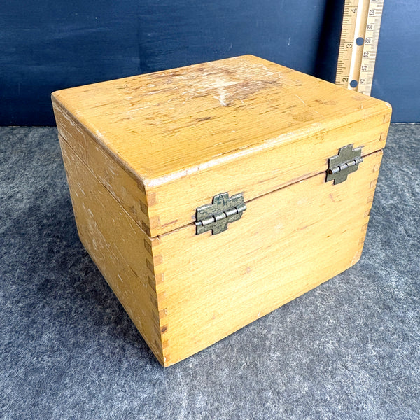 Recipe box filled with 1960s-1970s recipes - vintage kitchen