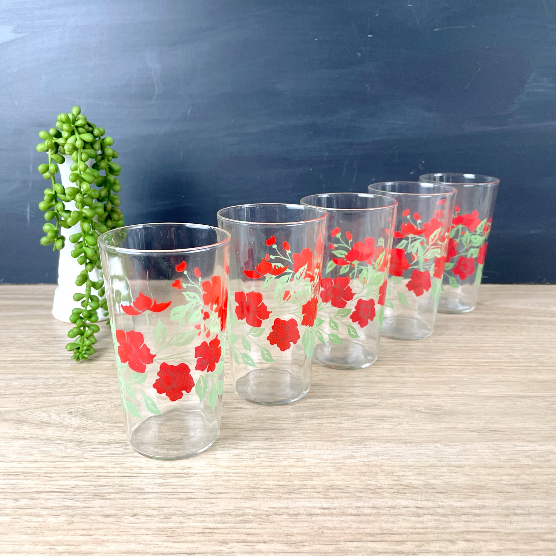 Red printed flower glassware - set of 5