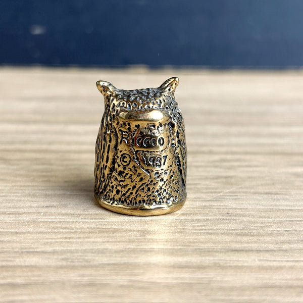 Daniel Riccio bronze owl thimble -  1980s vintage - cast bronze