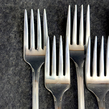 6 Wm Rogers Beloved IS silver plate grille forks flatware - 1940s vintage - NextStage Vintage
