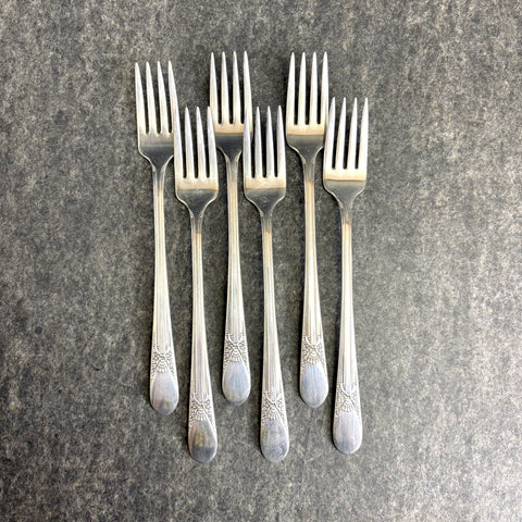 6 Wm Rogers Beloved IS silver plate grille forks flatware - 1940s vintage