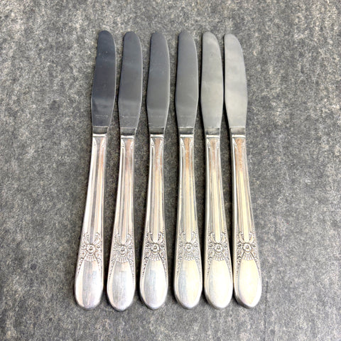 6 Wm Rogers Beloved IS silver plate modern hollow handle grille knives flatware - 1940s vintage