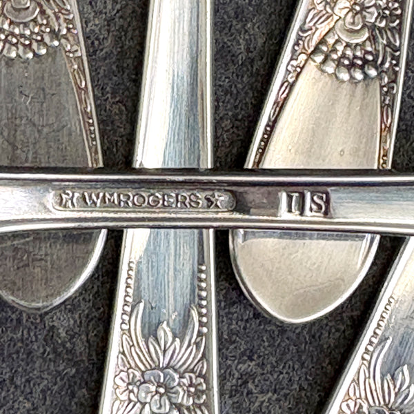 12 Wm Rogers Beloved IS silver plate teaspoons flatware - 1940s vintage