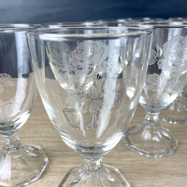 Water goblets with etched roses - set of 8 - mid century stemware - NextStage Vintage