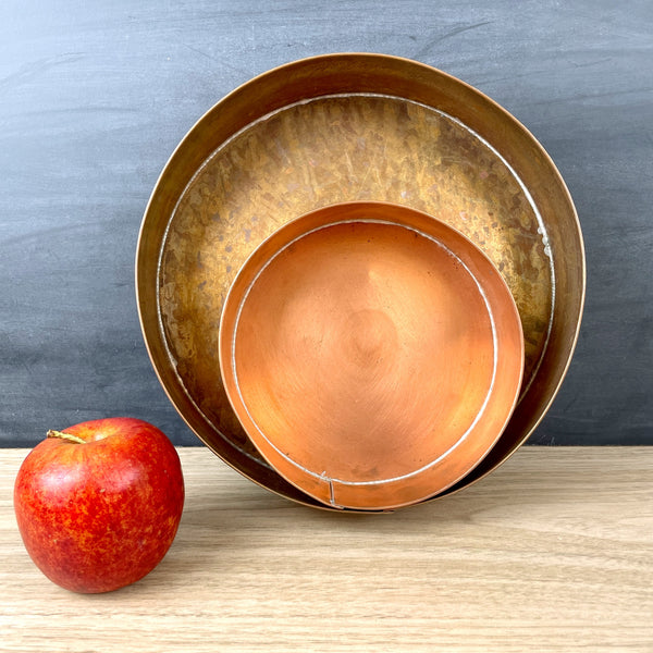 Round hand wrought copper trays - set of 2 - signed MC - NextStage Vintage