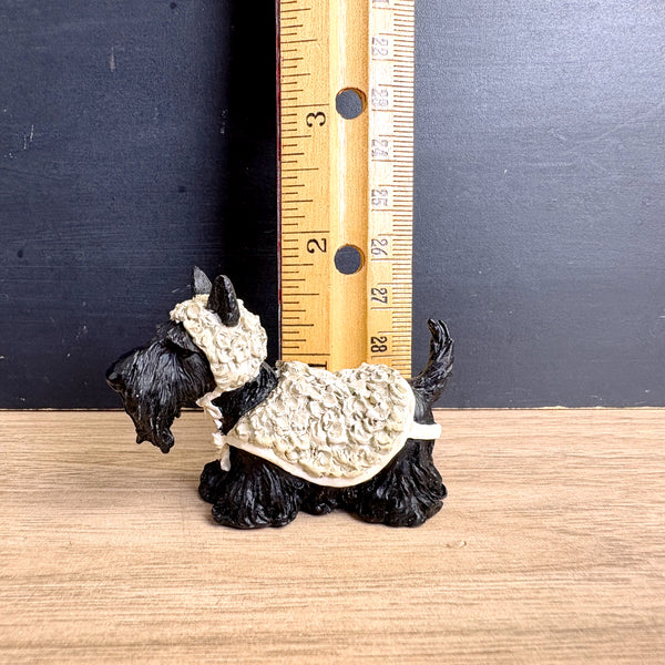 Big Sky Carvers Dogtivity II Scottie Lamb figurine