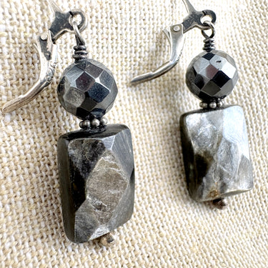 Sterling Silver Dangle Earrings with Silver-Flash Faceted Stones - NextStage Vintage