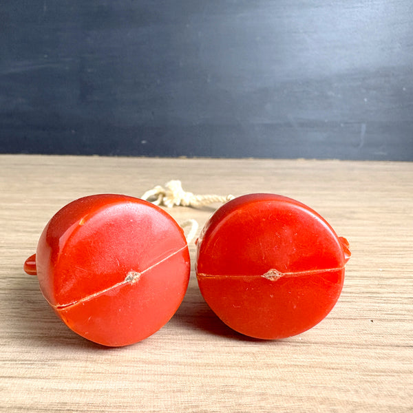 Vintage plastic teapot shade pulls – set of 2 miniature teapots with painted roses – Cottagecore fan pulls or ornaments