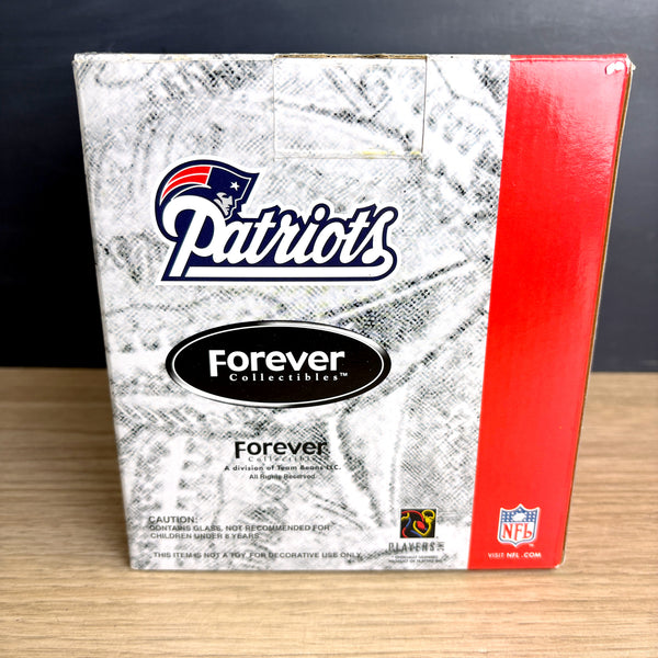Patriots 2003 Celebration in the Snow globe - Tedy Bruschi - original box