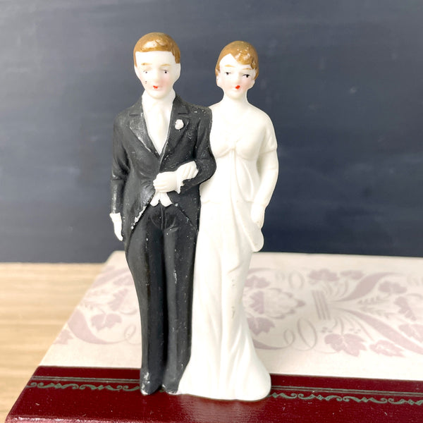 Occupied Japan porcelain bride and groom - 1940s vintage - NextStage Vintage