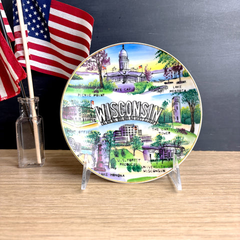 Wisconsin state souvenir plate - vintage 1950s road trip souvenir