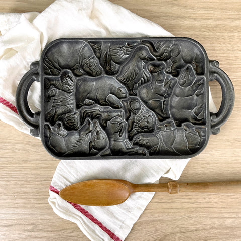 John Wright cast iron animal puzzle mold pan - 1980s vintage - NextStage Vintage