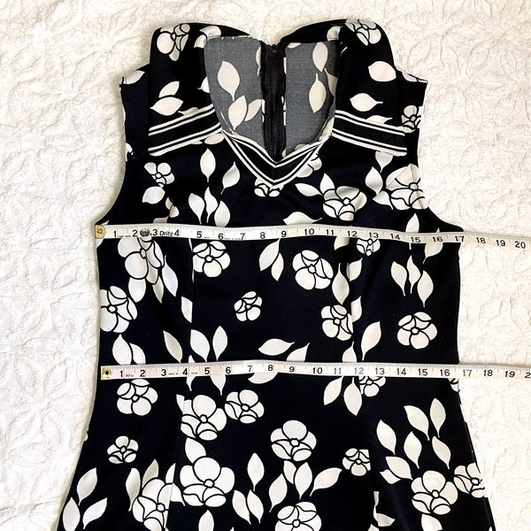 1970s vintage black and white floral sleeveless dress - size S - NextStage Vintage