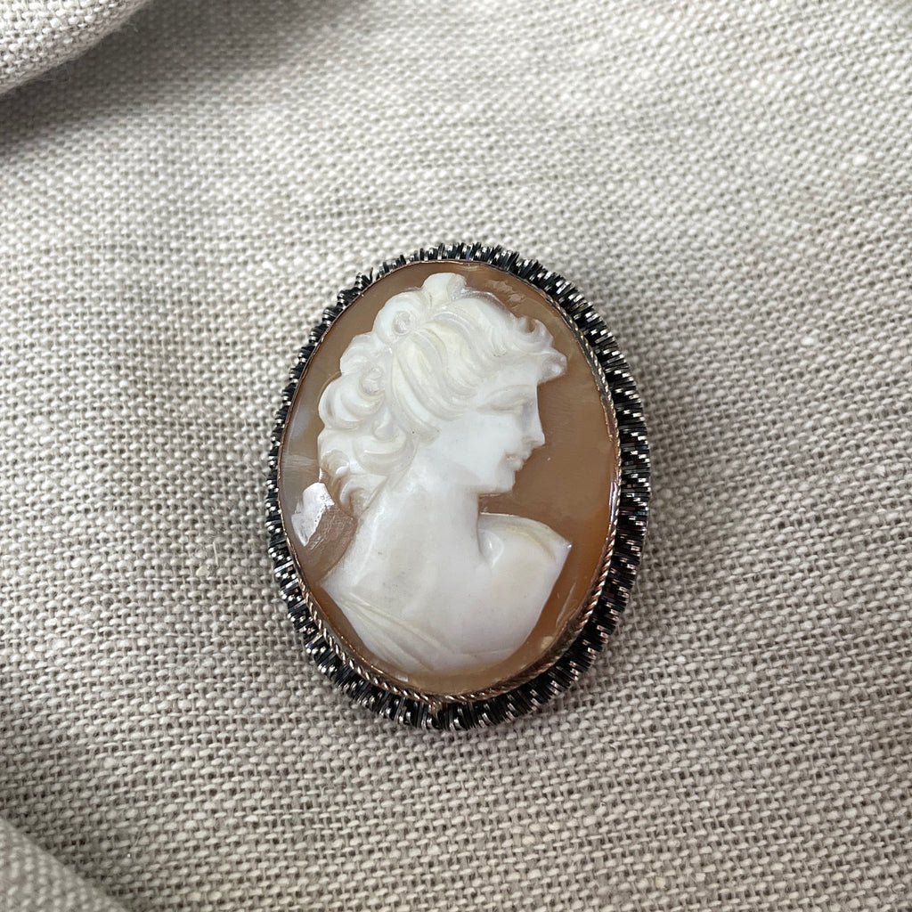 Sterling and shell cameo - 1940s vintage - NextStage Vintage