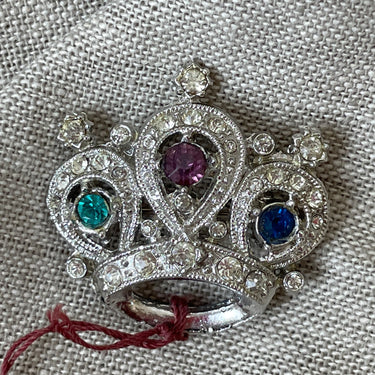 Rhodium plated sparkly rhinestone crown pin - vintage fine costume jewelry - NextStage Vintage