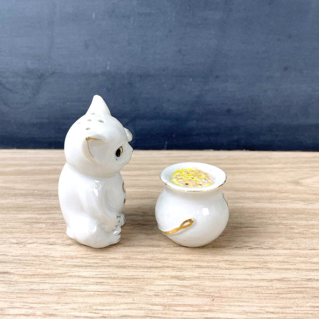 Quail Ceramics Cat Salt & Pepper Shaker Set