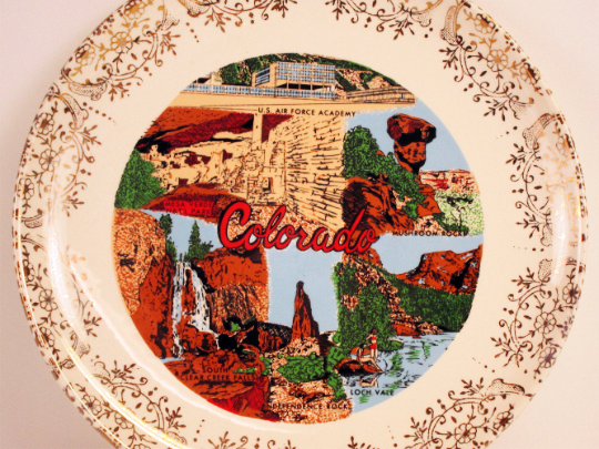 Vintage Colorado souvenir state plate - Colorado collectible - Colorado landmarks - USA travel souvenir - NextStage Vintage