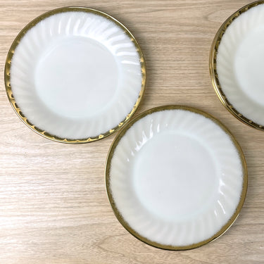 Fire King Swirl dinner plates - set of 4 - 1950s vintage - NextStage Vintage