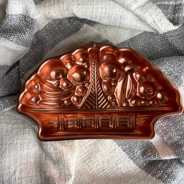 Mirro copper fruit basket gelatin mold - 1960s vintage - NextStage Vintage