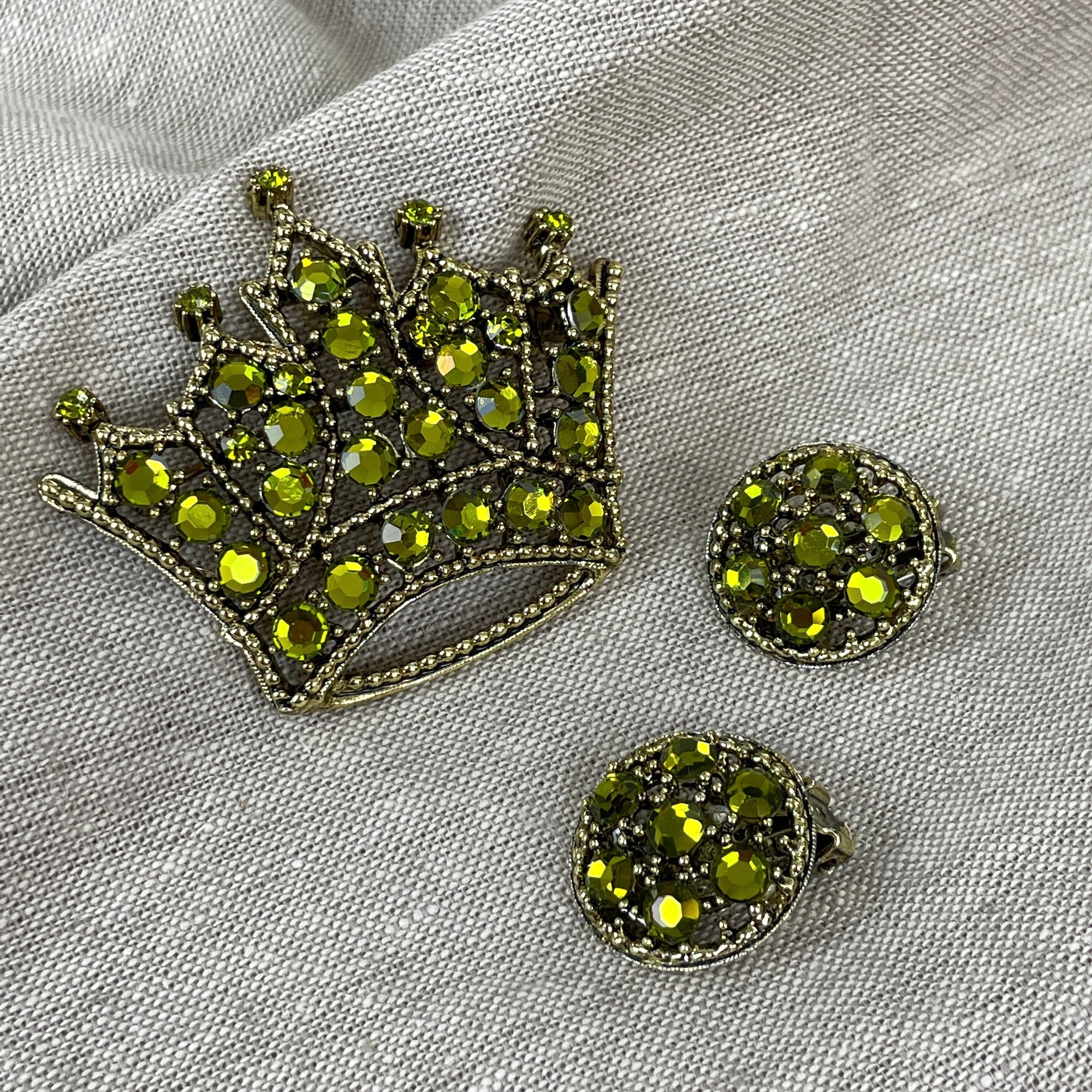Weiss green rhinestone crown brooch and earring set