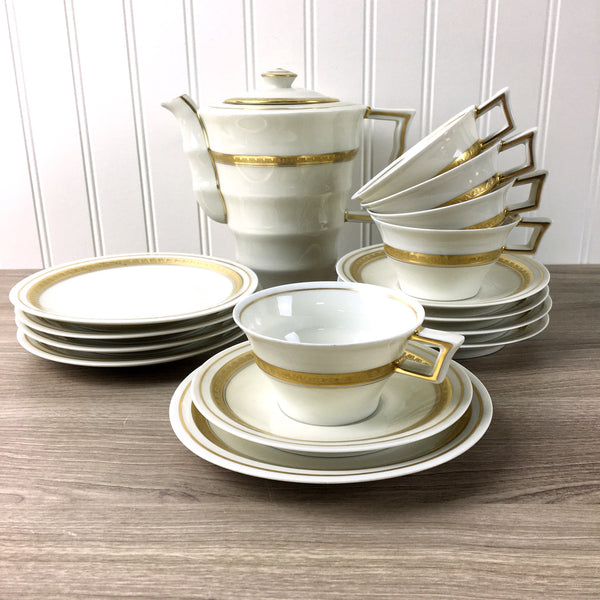 Theodore Haviland 16 piece dessert set - teapot, cups, saucers, side plates - Pate Ivoire - 1930s vintage - NextStage Vintage