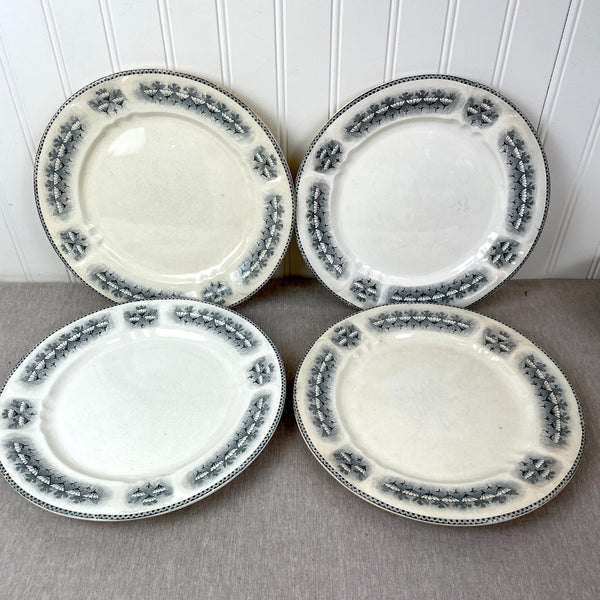 HB & Cie / Choisy-le-Roi Paquerettes plates - set of 4 - art nouveau faience pottery - NextStage Vintage