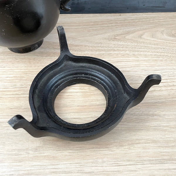 Cast iron jardiniere - turn of the century - NextStage Vintage