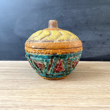 Italian lava art pottery covered pot - MCM vintage - NextStage Vintage