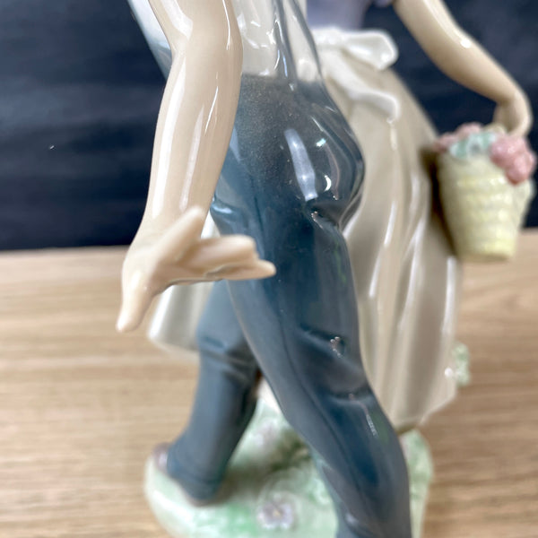 Lladro "Love in Bloom" boy and girl figurine - NextStage Vintage