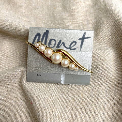 Monet pearls and gold tone bar pin - new on card - vintage costume jewelry - NextStage Vintage