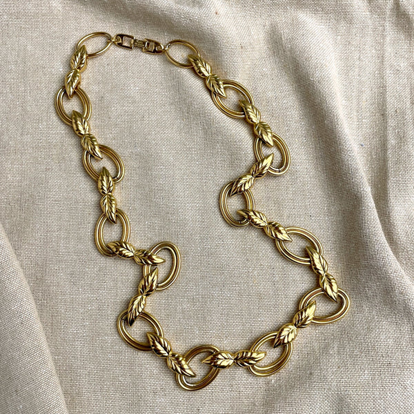 Napier leaf chain necklace - gold tone - 1980s vintage - NextStage Vintage