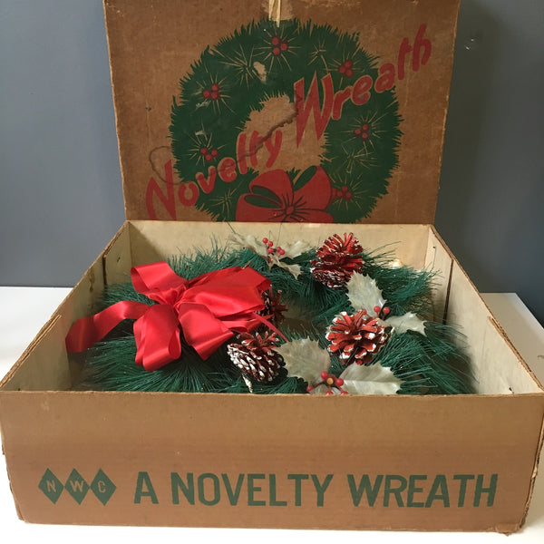 NWC Novelty 16 inch wreath in original box - 1950s vintage - NextStage Vintage