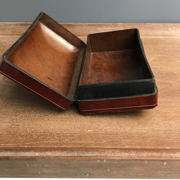 Domed burgundy leather presentation box - early 20th century - NextStage Vintage
