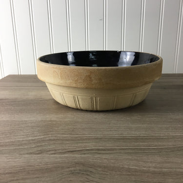 Roseville Progressive Pottery - Twentieth Century German acid proof stoneware baking bowl - 9" - NextStage Vintage