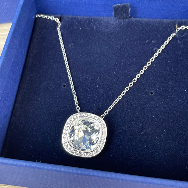 Swarovski Simplicity pendant #1144255 - new in box - NextStage Vintage