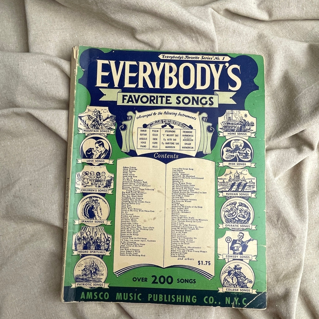 Everybody's Favorite Songs: No 1 - Amsco Music Publishing - 1933 paperback - NextStage Vintage