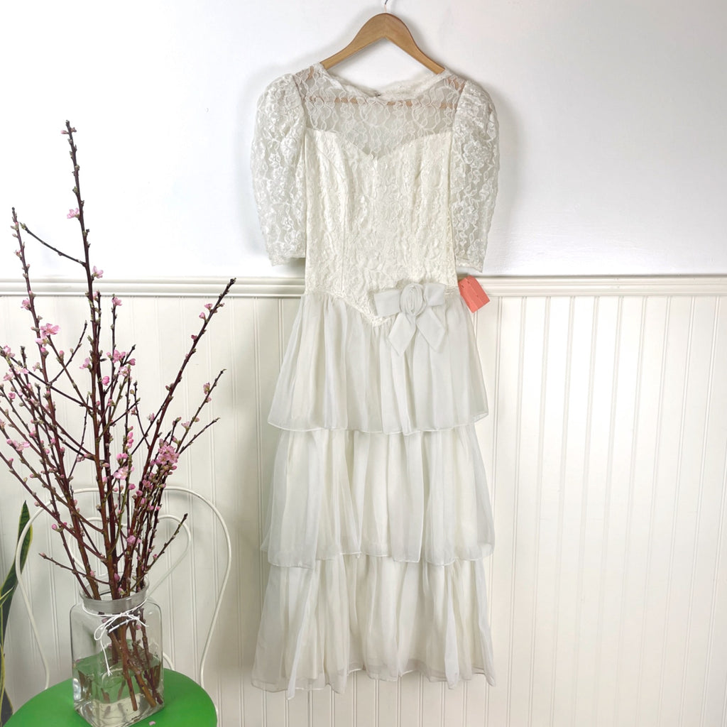 Lace and chiffon tiered wedding dress - size XS - 1980s vintage tea length dress NWT - NextStage Vintage